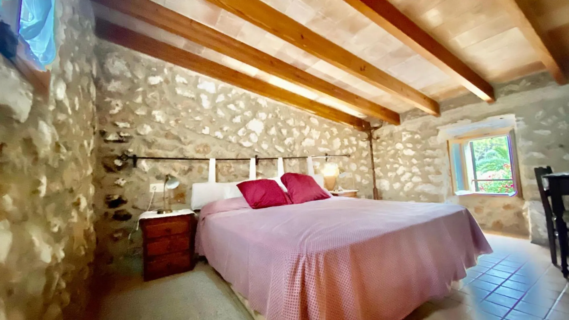 Ullal - Rural Charm Approx 73000 Meters Villa And Outdoor Adventure Agritourism Apartment With Private Mountain Path Approximately 5 Minutes Walking From The Beach Ideal For Relaxation Port de Pollenca