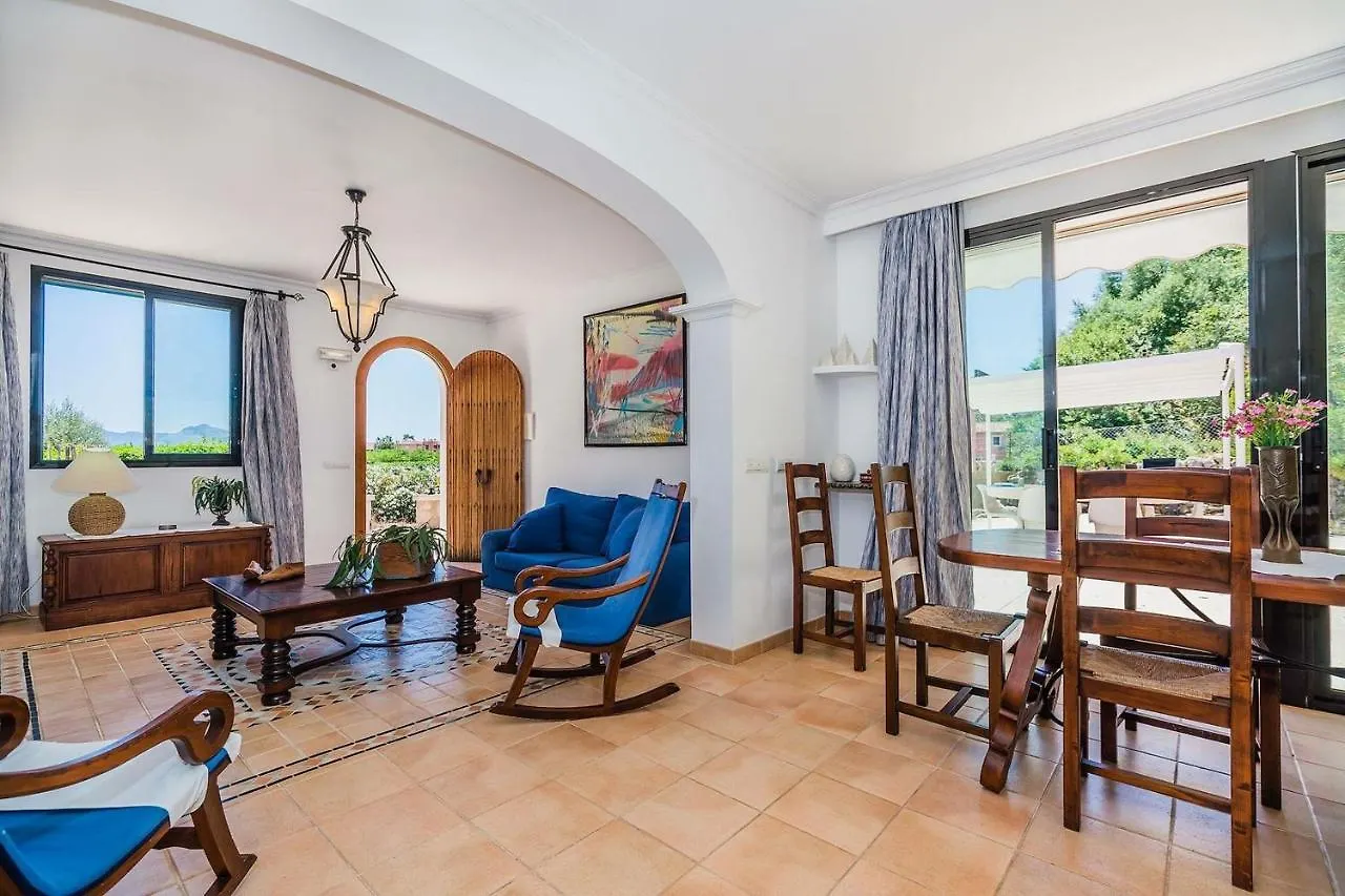 Ullal - Rural Charm Approx 73000 Meters Villa And Outdoor Adventure Agritourism Apartment With Private Mountain Path Approximately 5 Minutes Walking From The Beach Ideal For Relaxation Port de Pollenca